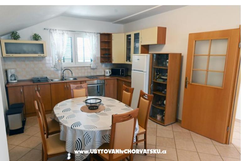 Apartmaji Ježina – foto 5