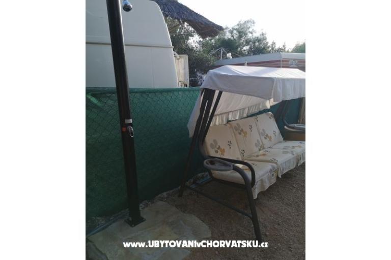 Mobile Hiša Maroon – foto 8