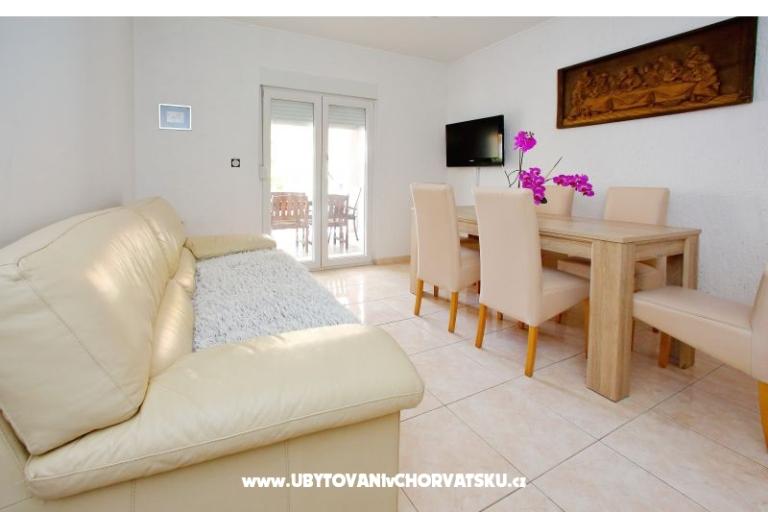 Apartmaji Tino – foto 11