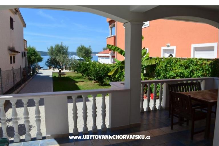 Apartmaji Tino – foto 12