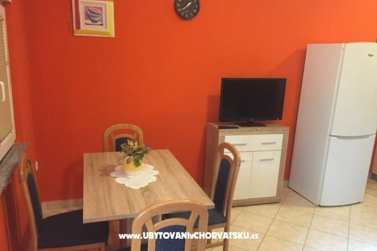 Apartma Dina – foto 2