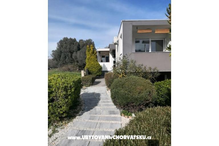 Apartmaji Dora  – foto 3
