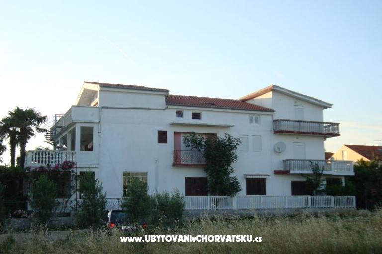 Apartmaji i sobe Sandra – foto 12