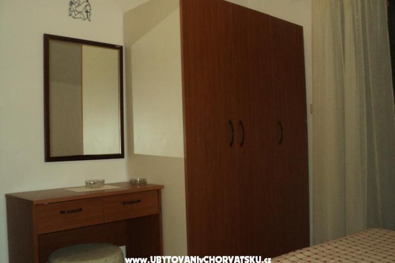 Apartmaji  Maslina – foto 7
