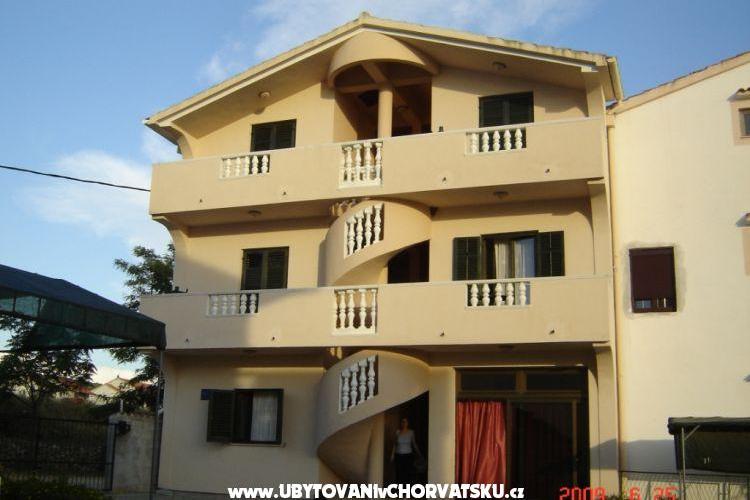 Apartmaji  Maslina – foto 2