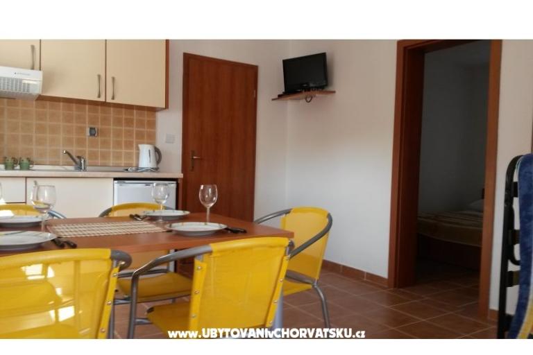 Apartmaji na plaži 'BRALIC' – foto 12