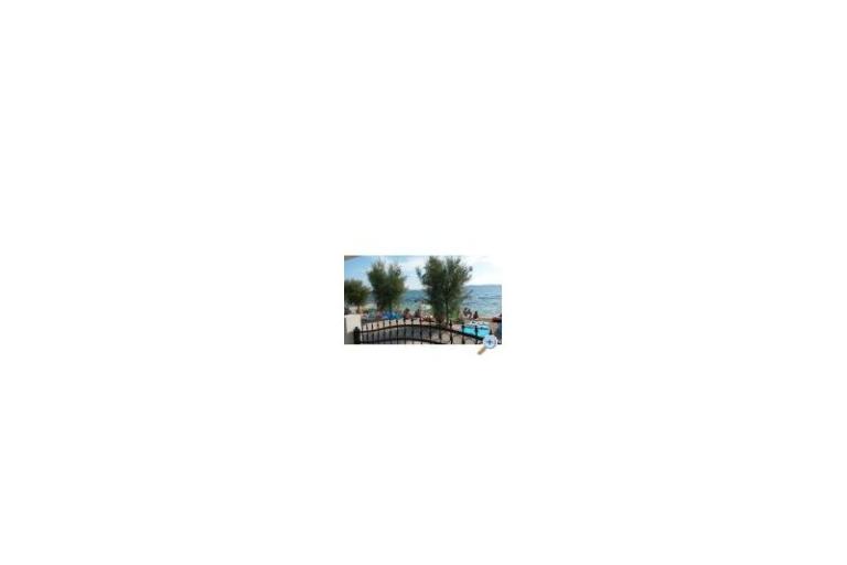 Apartmaji na plaži 'BRALIC' – foto 8