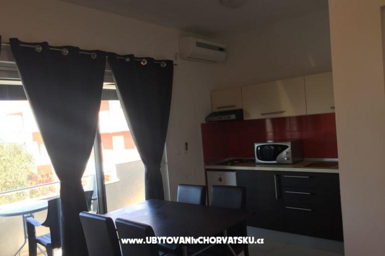 Apartmaji Neli – foto 11