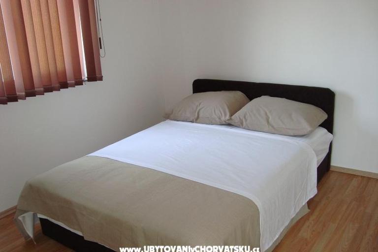 Apartmaji Neli – foto 13