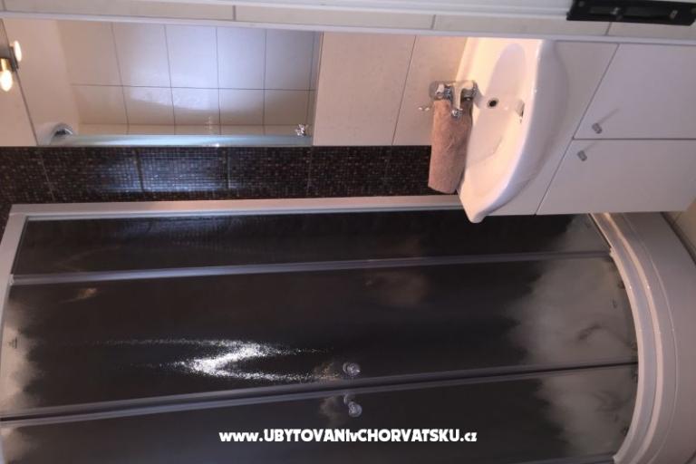 Apartmaji Neli – foto 3