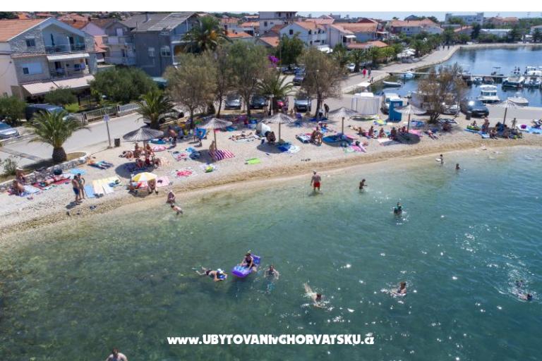Apartmaji Royal Holiday  – foto 6