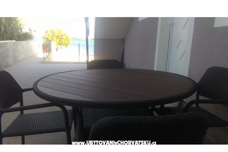 Apartmaji Sara i Toni – foto 18