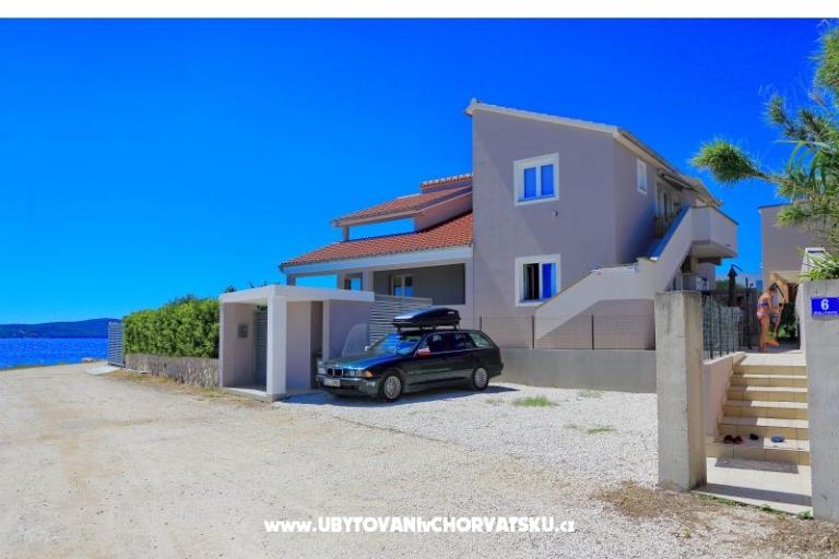 Apartmaji Sara i Toni – foto 2