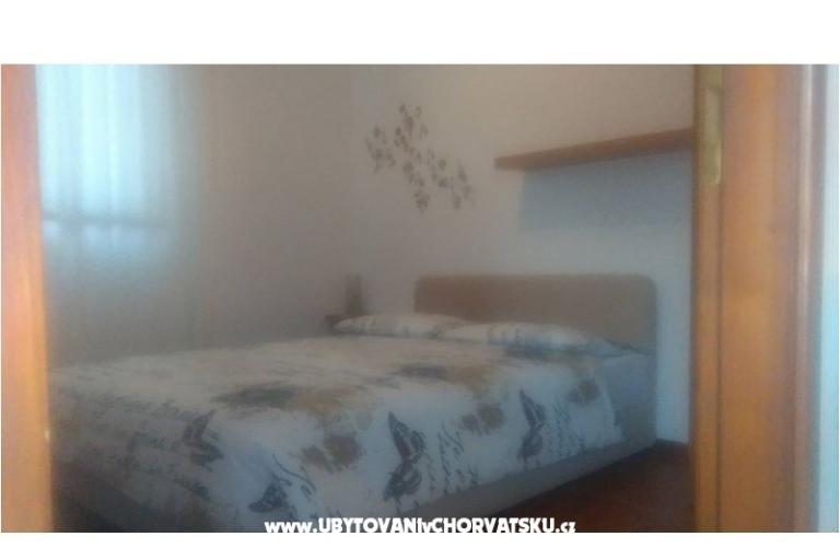 Apartmaji Sara i Toni – foto 3
