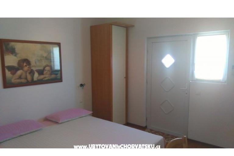 Apartmaji Sara i Toni – foto 9