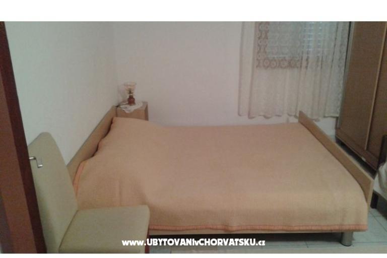 Apartmaji Vilma i Neven – foto 11