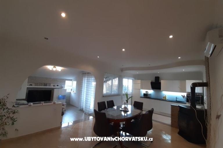 Apartmaji Lucija – foto 5