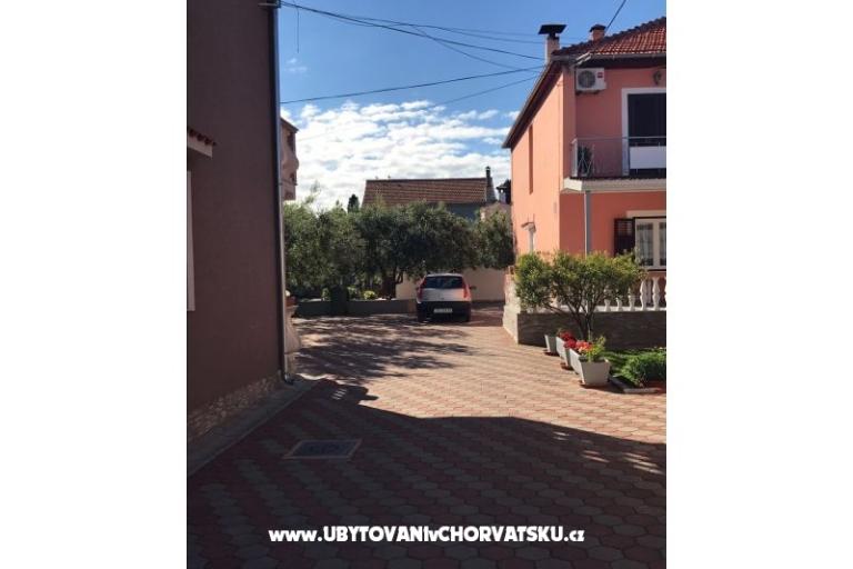 Apartmaji i Sobe Ivo – foto 2