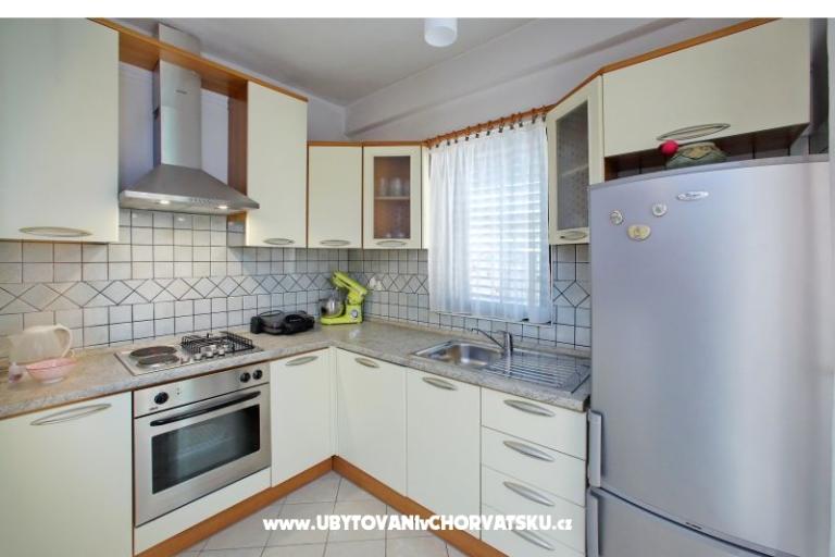 Apartmaji Ana – foto 11