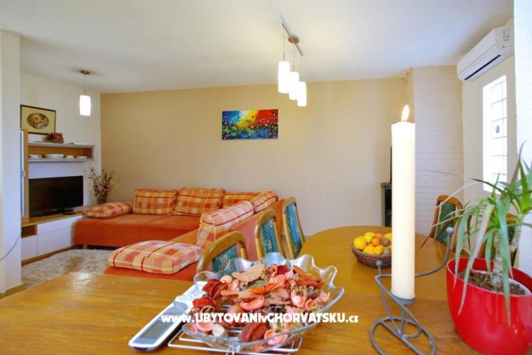 Apartmaji Ana – foto 6
