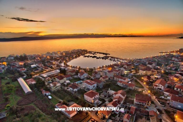 Apartmaji Ana – foto 8