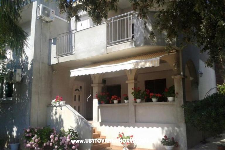 Apartmaji Gaga  – foto 12