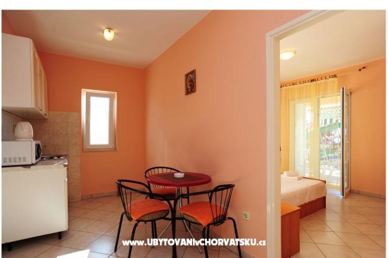 Apartmaji Mate – foto 13
