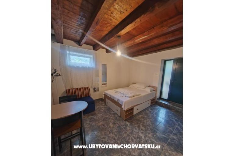 Krivini dvori – foto 13