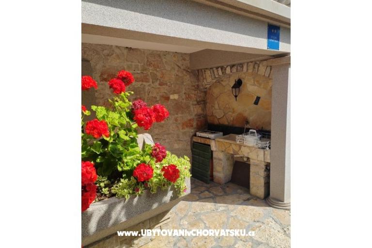 Krivini dvori – foto 14