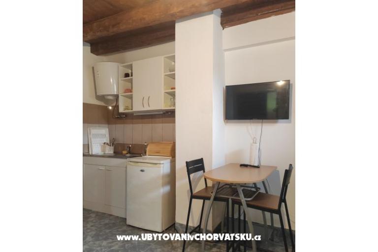 Krivini dvori – foto 16