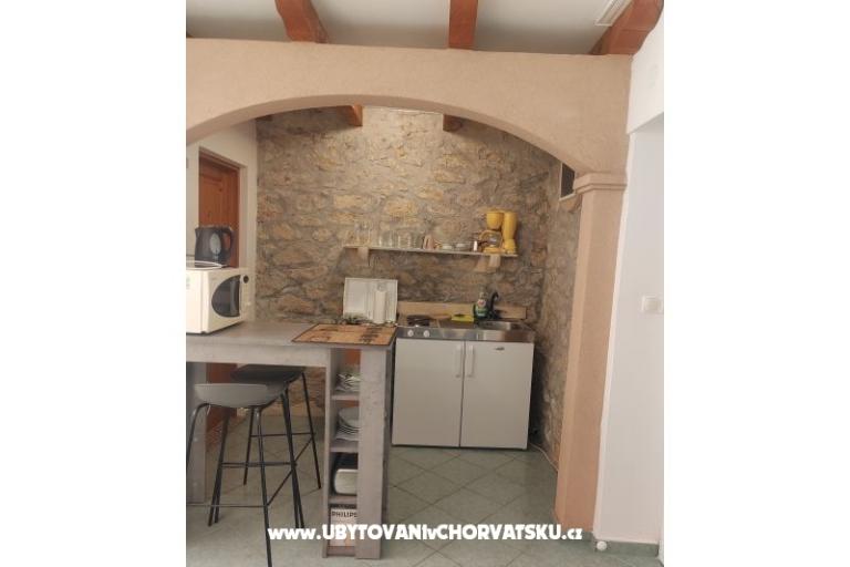 Krivini dvori – foto 8