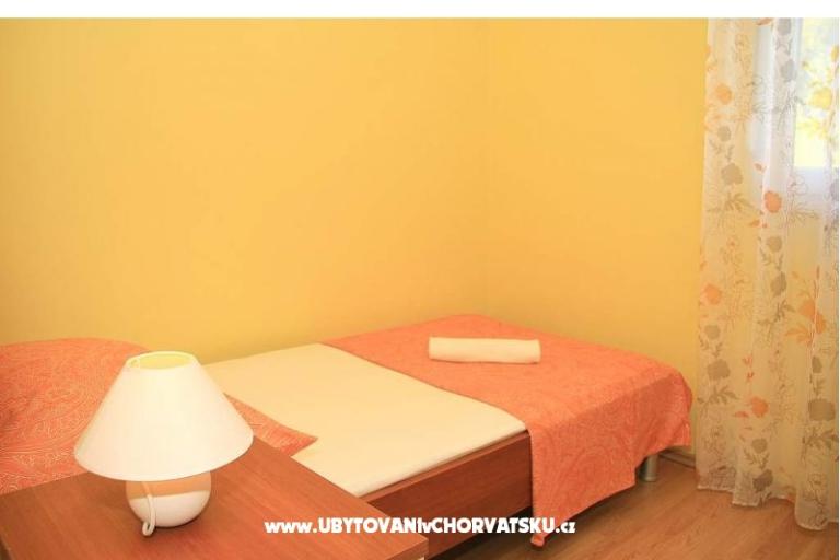 Apartmaji Alena – foto 14