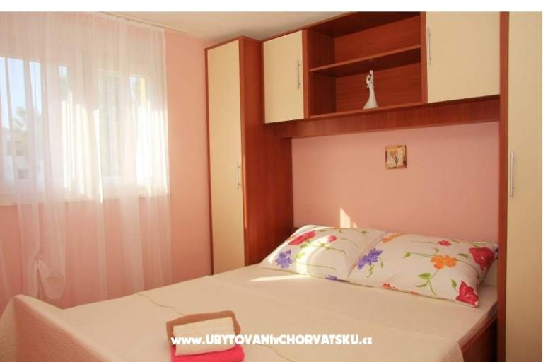 Apartmaji Alena – foto 6