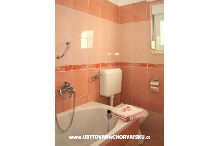 Apartmaji Alena – foto 7