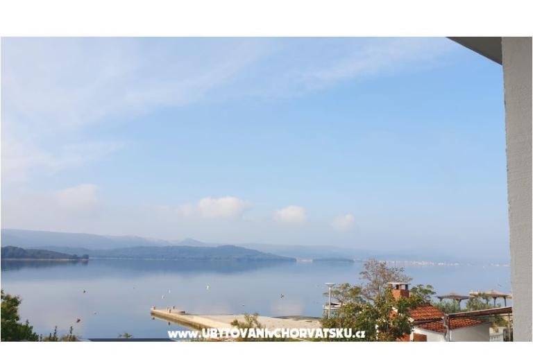 Apartma Mare - prvi red uz more – foto 12