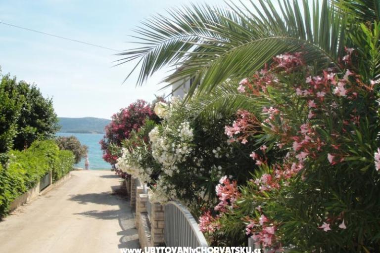 Apartmaji Bakmaz – foto 9