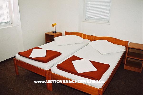Apartmaji Alaska & Nikolina – foto 2