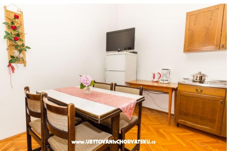Apartmaji Ana – foto 11