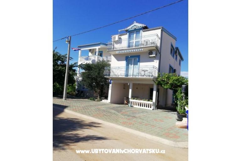 Apartmaji Došen – foto 2