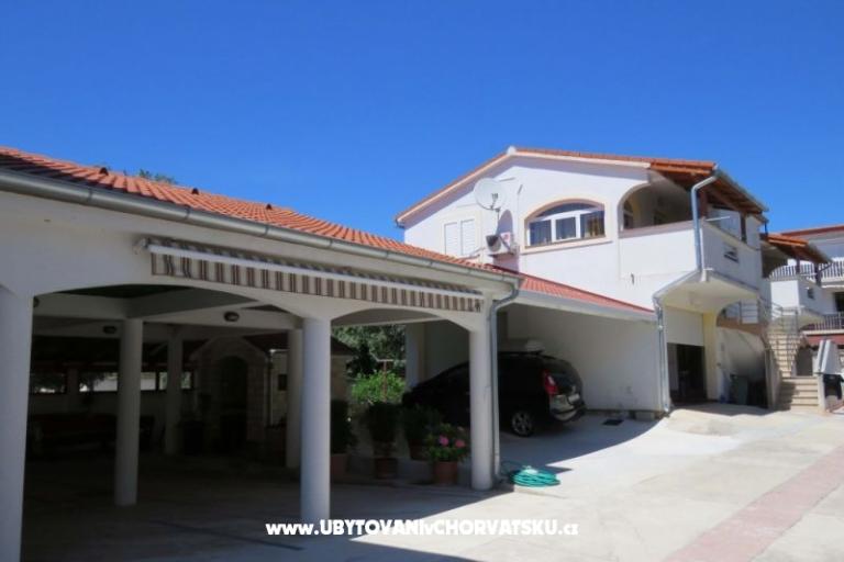 Apartmaji Gloria – foto 2