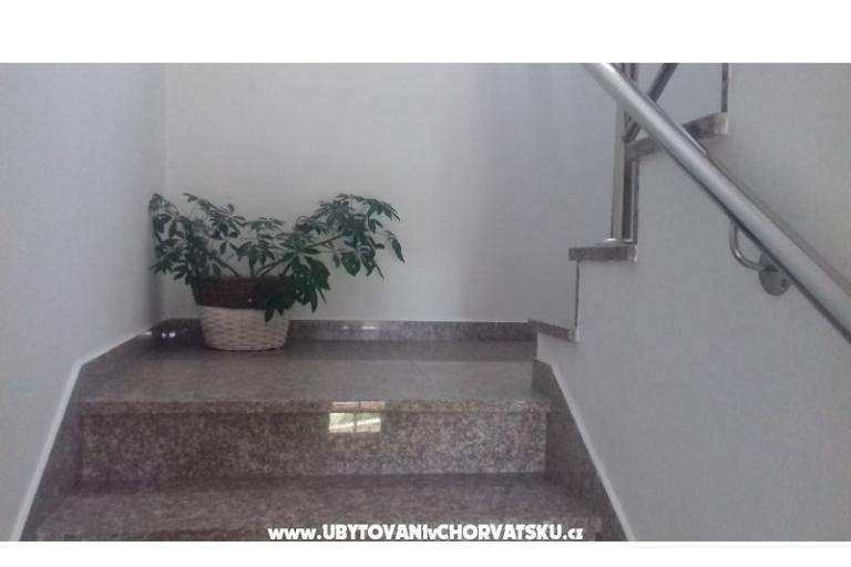 Apartmaji Marina  – foto 10