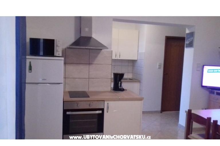 Apartmaji Marina  – foto 7