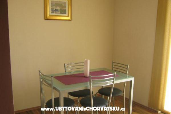 Apartmaji Diana – foto 10