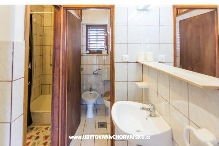 Apartma Anastazija i sobe RoLo uz  – foto 10