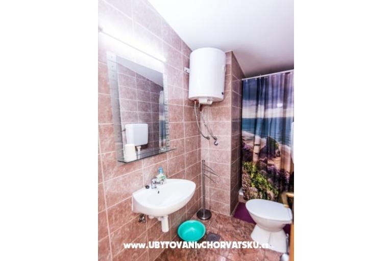 Apartma Anastazija i sobe RoLo uz  – foto 15
