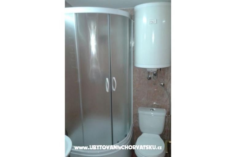 Apartma Anastazija i sobe RoLo uz  – foto 16