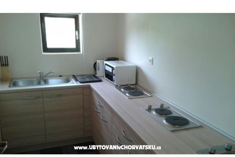 Apartma Anastazija i sobe RoLo uz  – foto 18