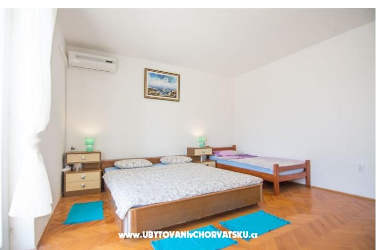 Apartma Anastazija i sobe RoLo uz  – foto 4