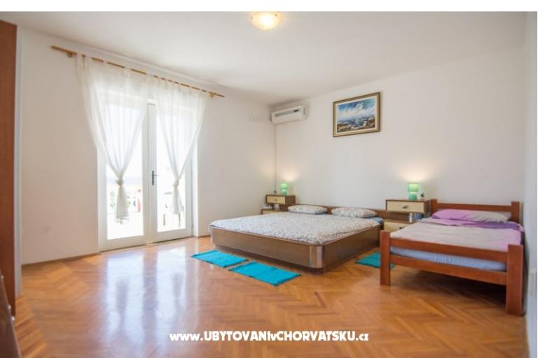 Apartma Anastazija i sobe RoLo uz  – foto 5
