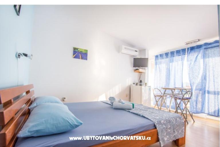 Apartma Anastazija i sobe RoLo uz  – foto 6